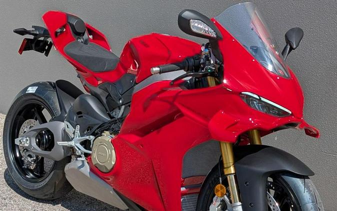 New 2025 Ducati Panigale V4 S