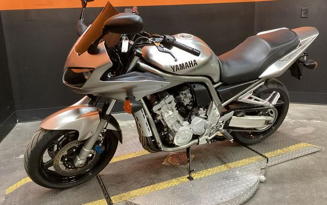 2002 YAMAHA FZ1