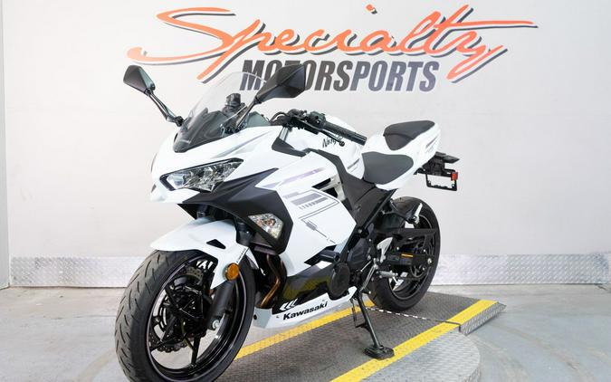2023 Kawasaki Ninja 400 ABS