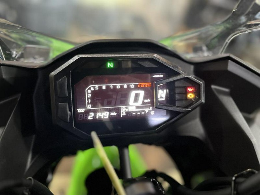2025 Kawasaki Ninja® 500