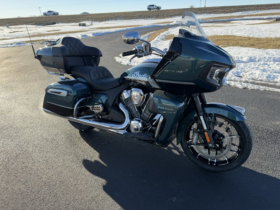 2026 Indian Motorcycle Pursuit® Limited® with 112