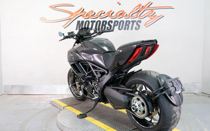 2011 Ducati Diavel Carbon
