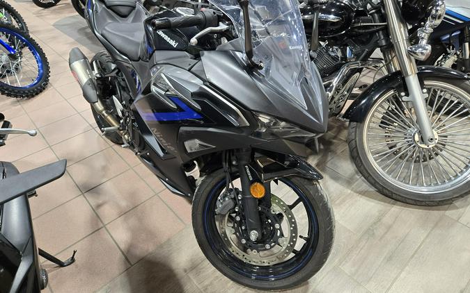 2025 KAWASAKI NINJA 500 SE ABS