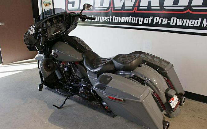 2018 Harley-Davidson® FLHXSE - CVO™ Street Glide®