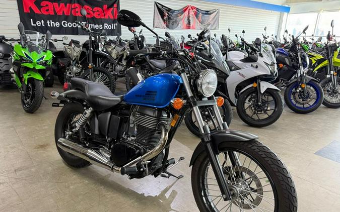 2019 Suzuki Boulevard S40