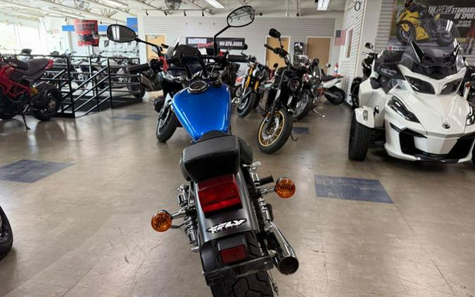 2019 Suzuki Boulevard S40