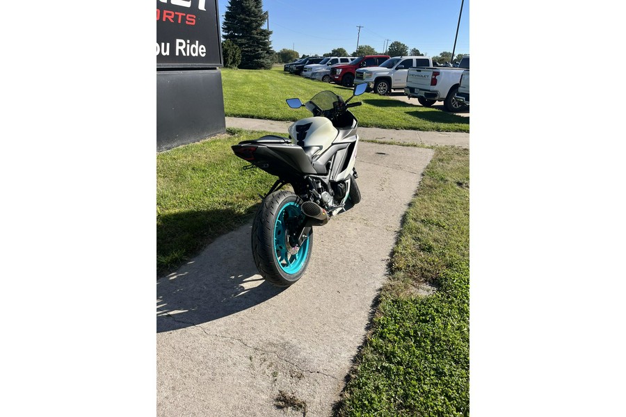 2024 Yamaha YZF R3