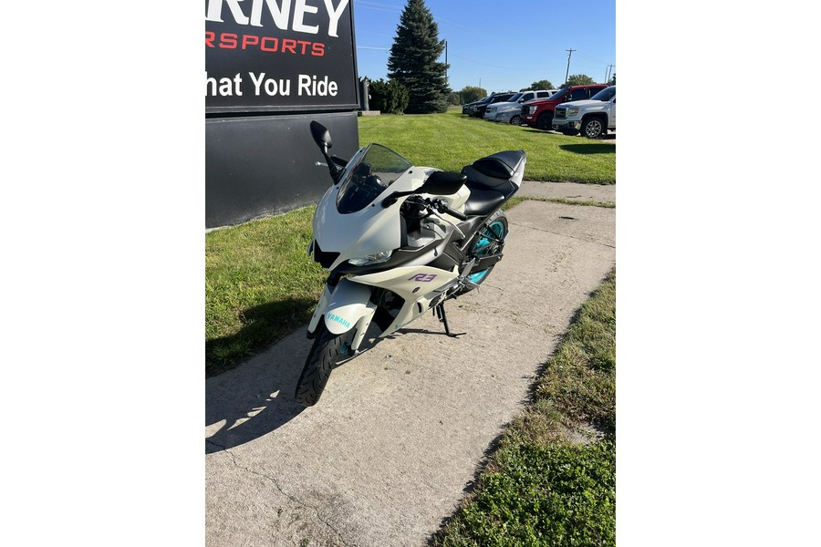 2024 Yamaha YZF R3