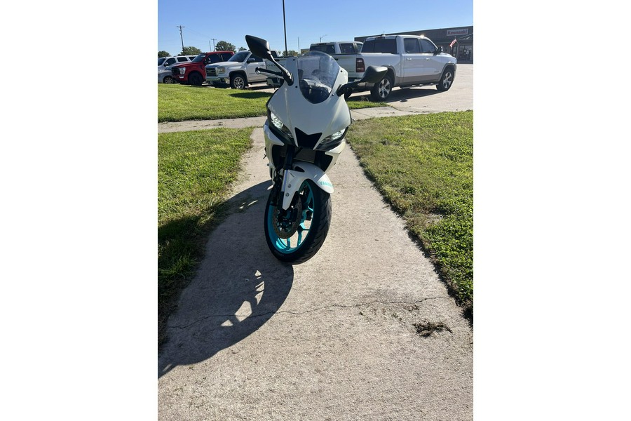 2024 Yamaha YZF R3