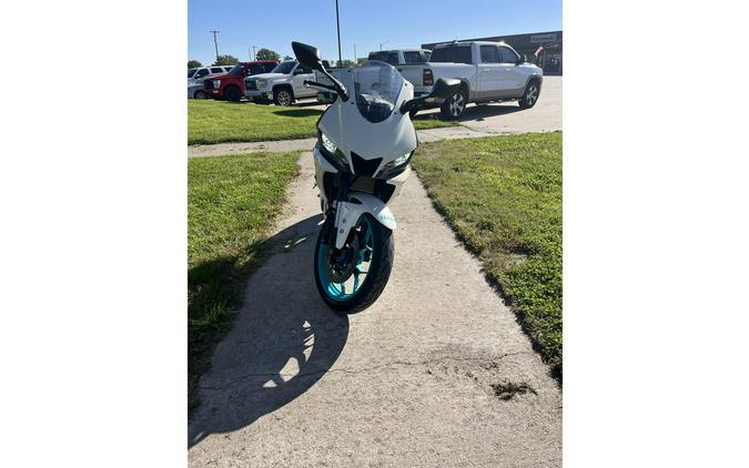 2024 Yamaha YZF R3