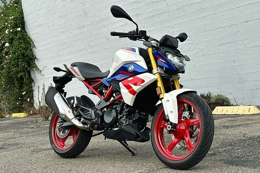 2023 BMW G 310 R