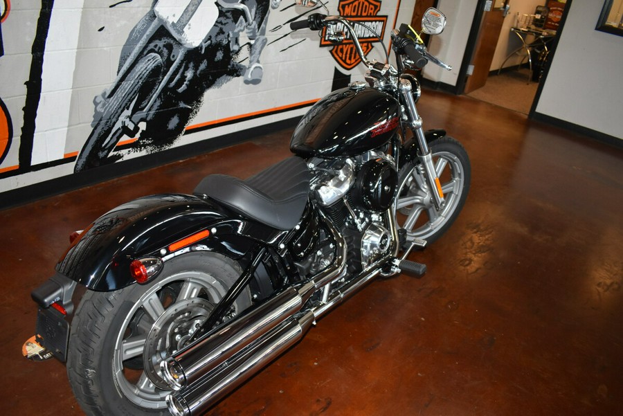 2023 Harley-Davidson Softail Standard