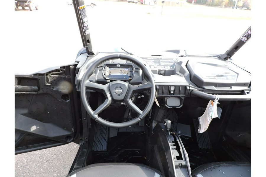 2025 Can-Am Maverick Sport MAX DPS 1000R