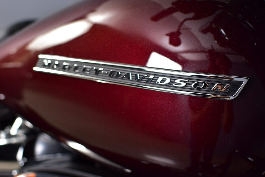 2018 Harley-Davidson Street Glide Special