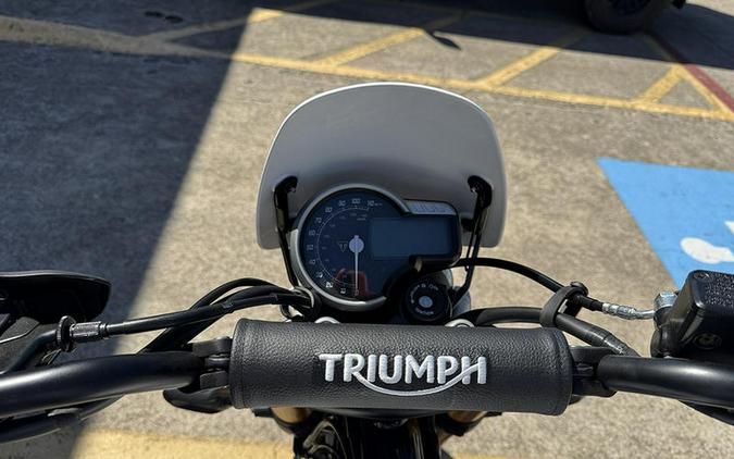 2026 Triumph Scrambler 400 XC Vanilla White