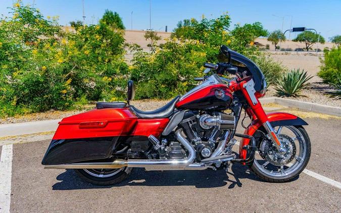 2014 Harley-Davidson FLHRSE - CVO Road King