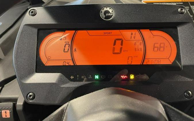 2026 Can-Am® Commander XT-P 1000R