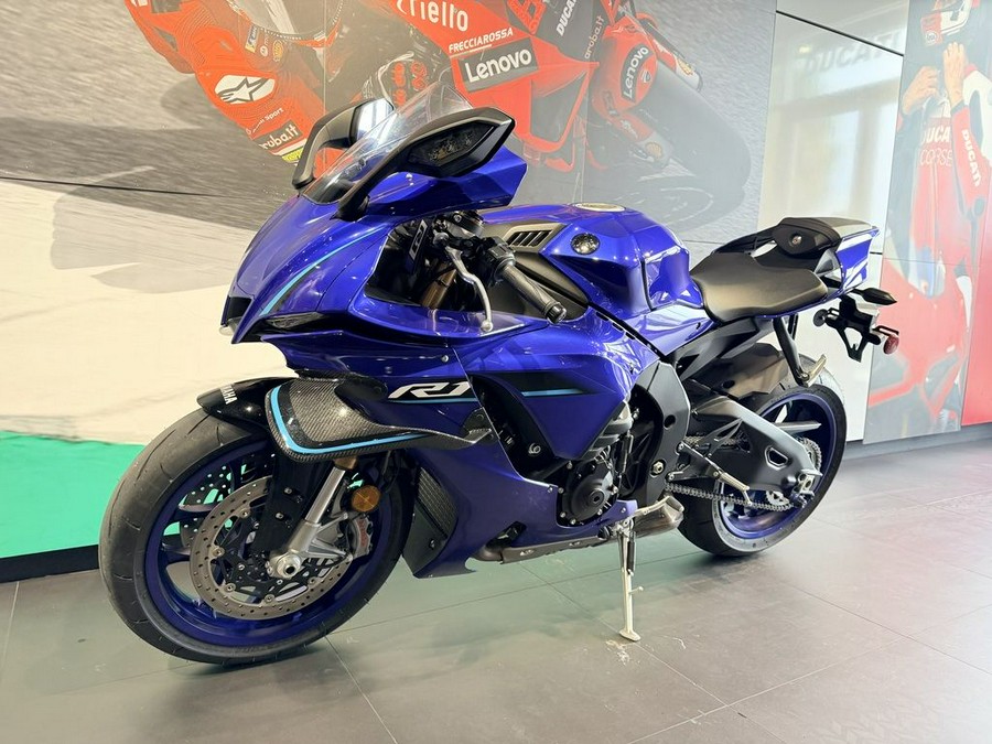 2026 Yamaha YZF-R1