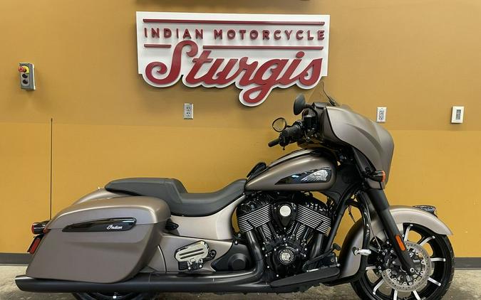 2019 Indian Motorcycle® Chieftain Dark Horse® Bronze Smoke