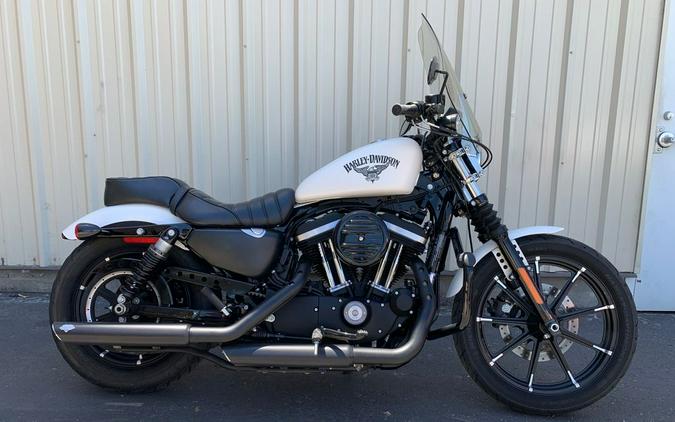 2018 Harley-Davidson® XL883N - Sportster® Iron 883™