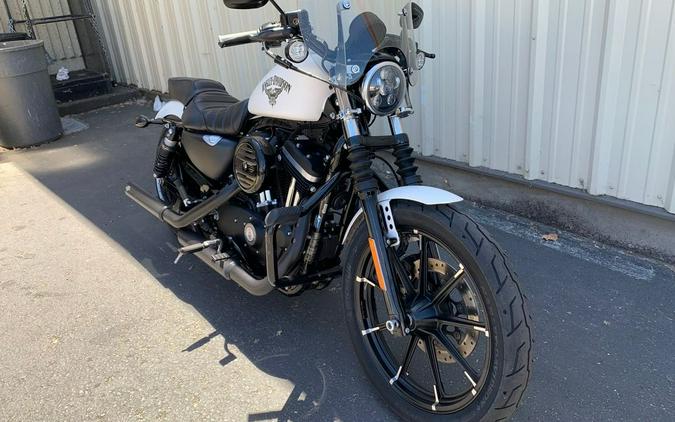 2018 Harley-Davidson® XL883N - Sportster® Iron 883™