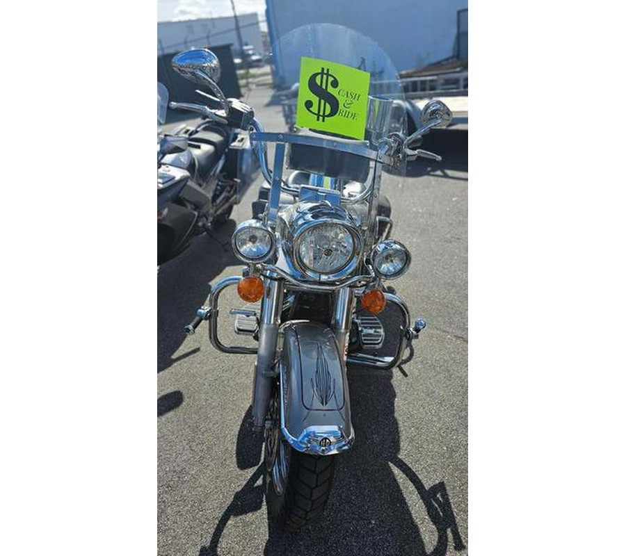 2009 Harley-Davidson® FLHRC - Road King® Classic