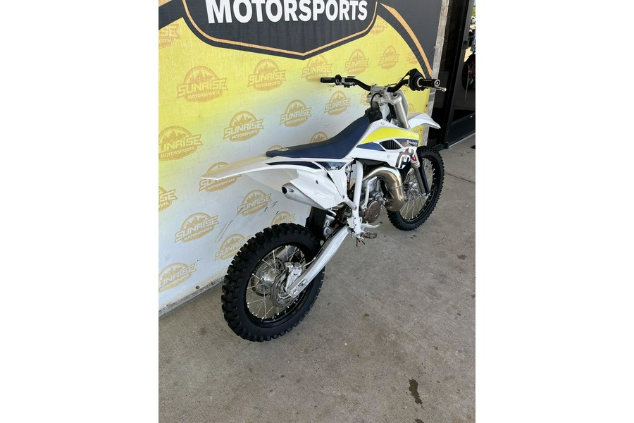 2017 Husqvarna Motorcycles TC 85 17/14