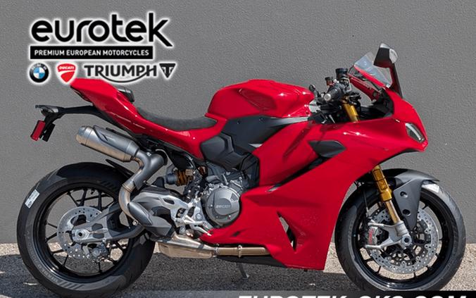 New 2025 Ducati Panigale V2 S