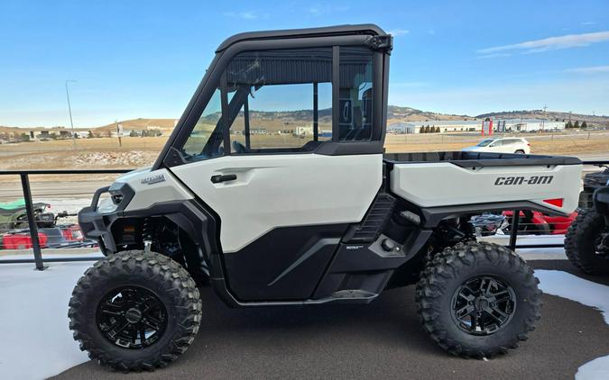 2026 Can-Am Defender Limited HD11