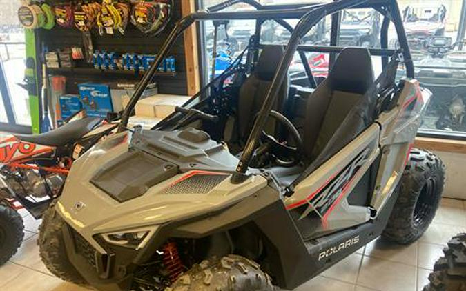 2024 Polaris RZR 200 EFI