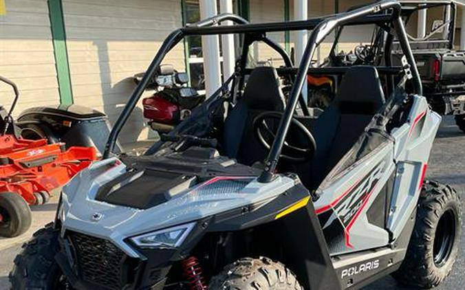 2024 Polaris RZR 200 EFI