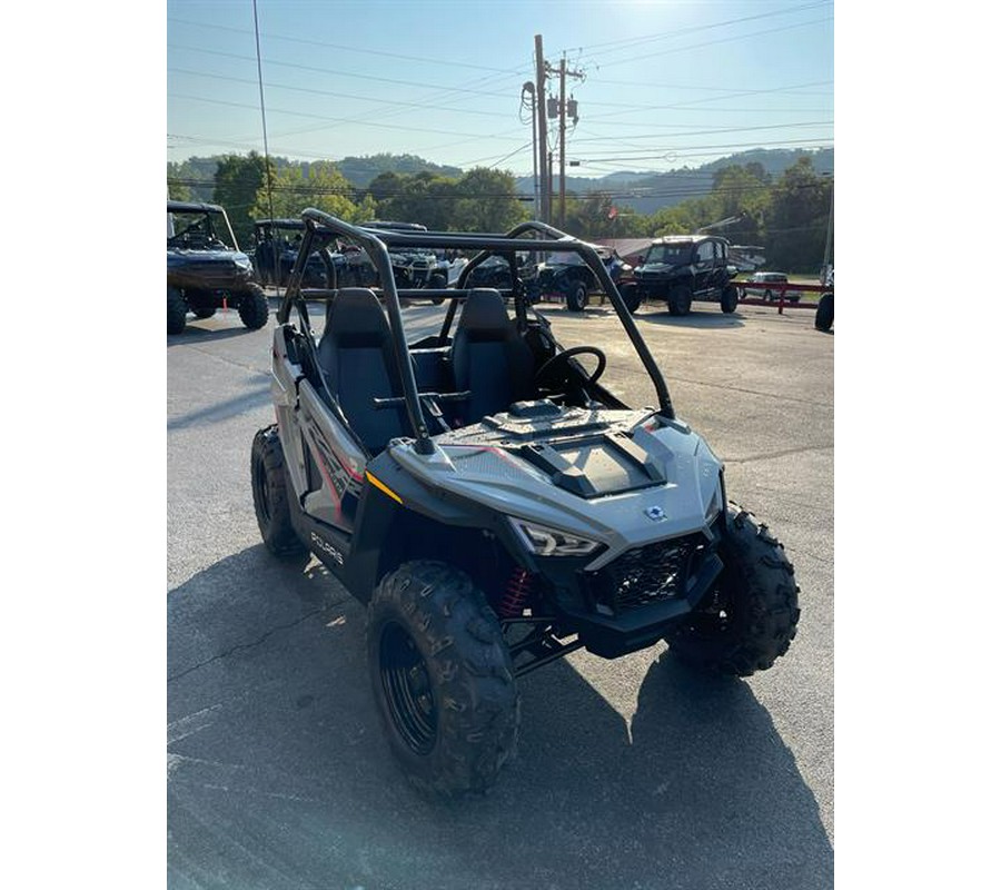 2024 Polaris RZR 200 EFI