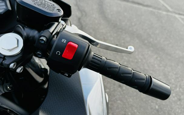 2025 Kawasaki Ninja® 500 ABS