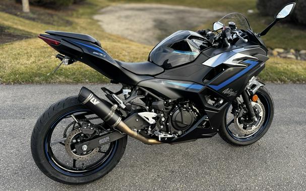 2025 Kawasaki Ninja® 500 ABS