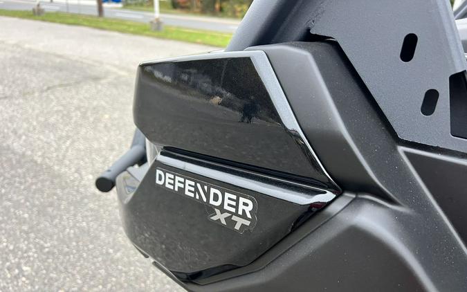 2024 Can-Am® Defender XT HD10