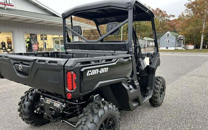 2024 Can-Am® Defender XT HD10