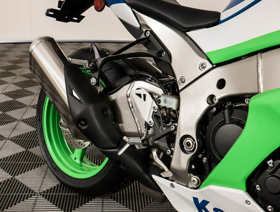 2024 Kawasaki Ninja® ZX™-10R 40th Anniversary Edition ABS