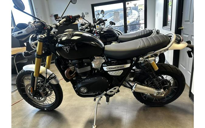 2024 Triumph SCRAMBLER 1200 XE