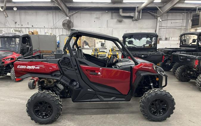 2026 Can-Am COMMANDER XT 64 1000R - FIERY RED