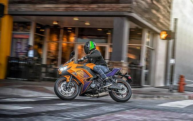 2025 Kawasaki Ninja 650 Base