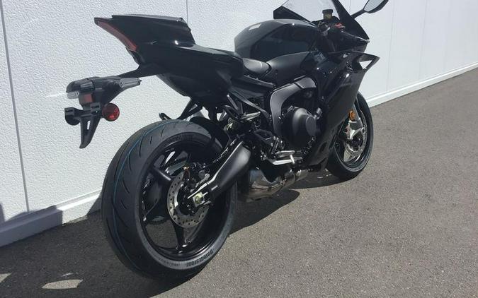 2027 Yamaha YZF-R9