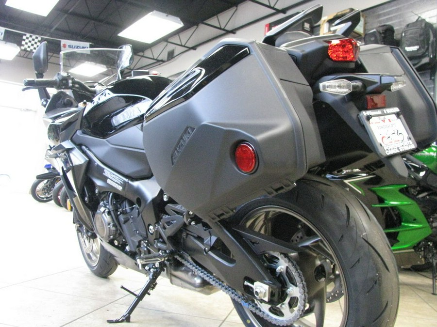 2024 Suzuki GSX-S1000GT Plus