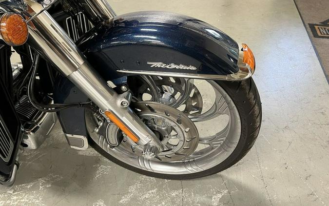 2016 Harley-Davidson Trike FLHTCUTG - Tri Glide Ultra