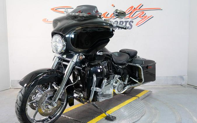 2012 Harley-Davidson CVO™ Street Glide®
