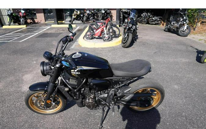 2023 Yamaha XSR 700