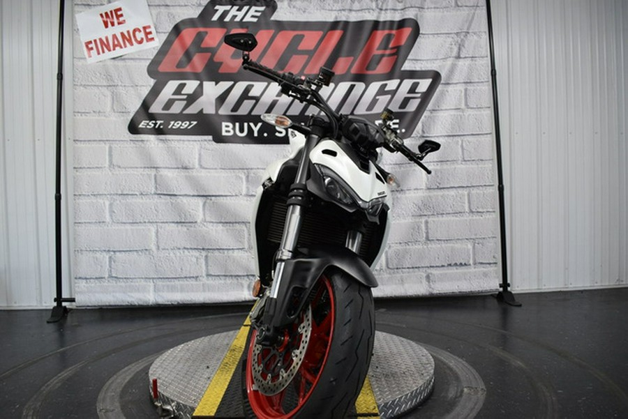 2023 Ducati Streetfighter V2