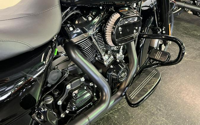 2024 Harley-Davidson Road King Special Vivid Black FLHRXS