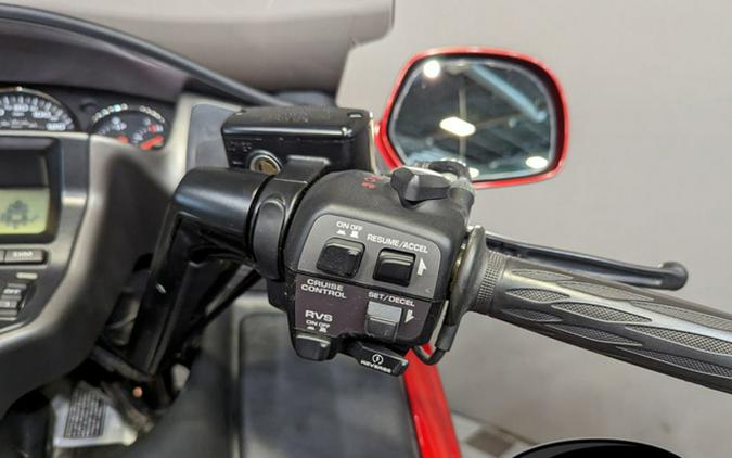 2010 Honda Gold Wing Audio / Comfort