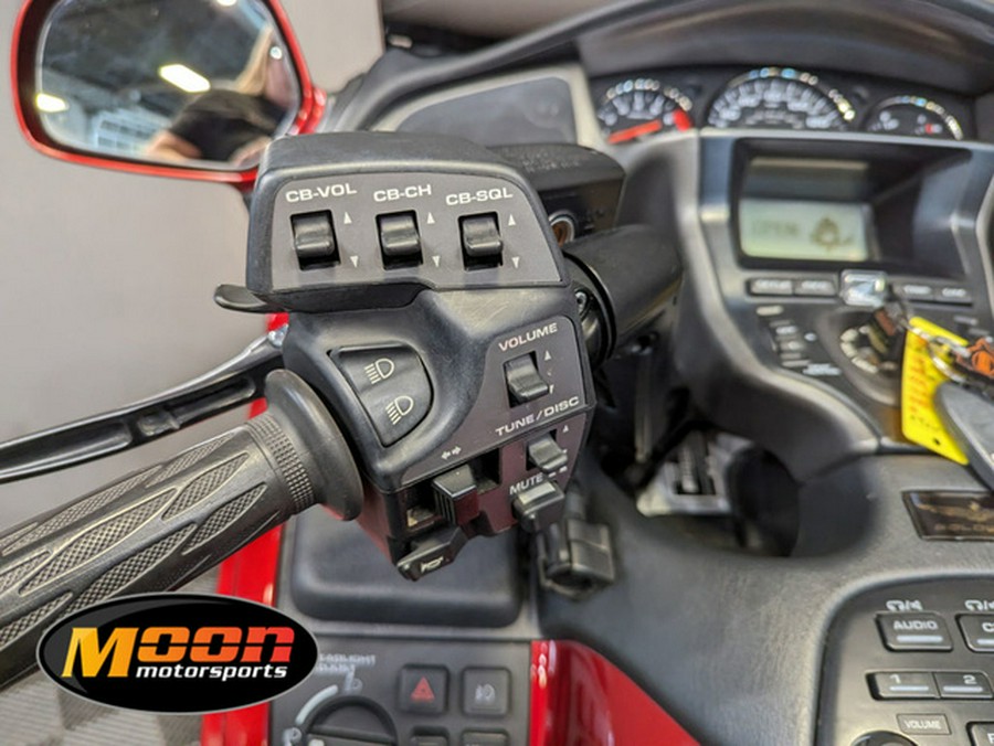 2010 Honda Gold Wing Audio / Comfort