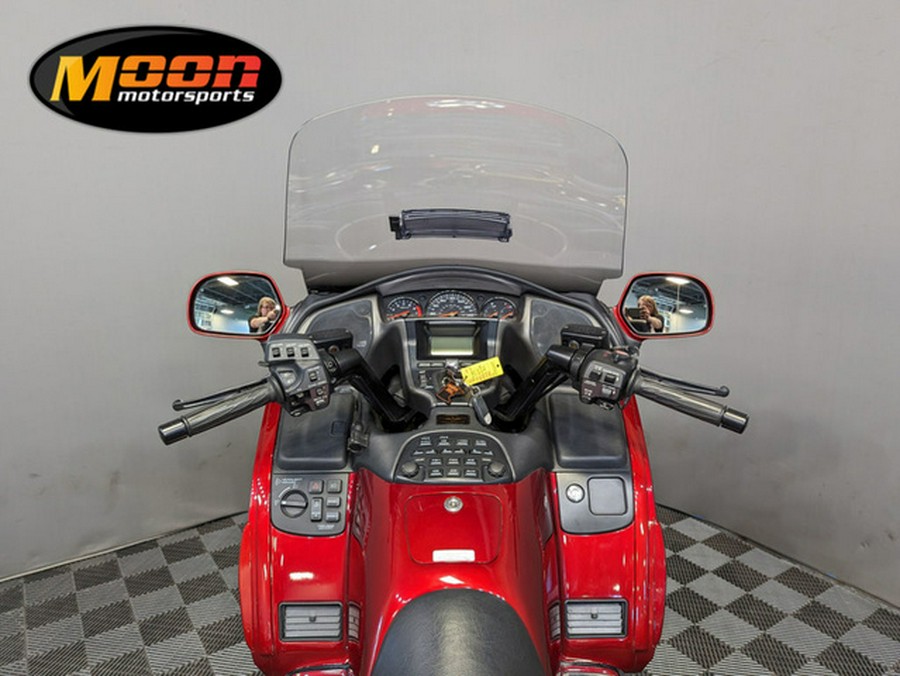 2010 Honda Gold Wing Audio / Comfort